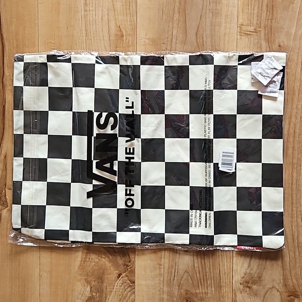 Brand New Vans Off the Wall Checkered Shoe Bag